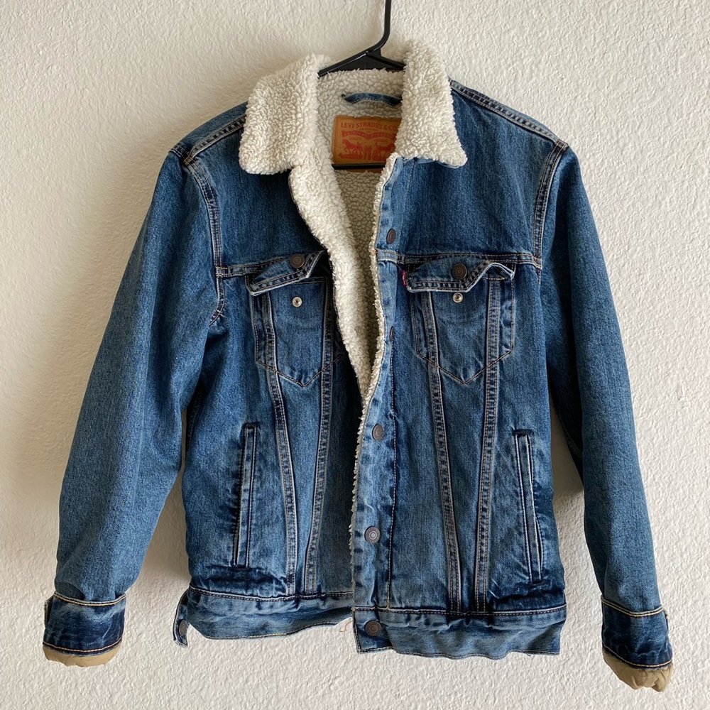 Levi’s Type III Jean Sherpa Trucker Jacket